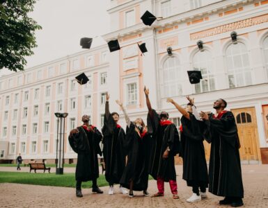 10 Things You Should Look for When Choosing Online College Degrees